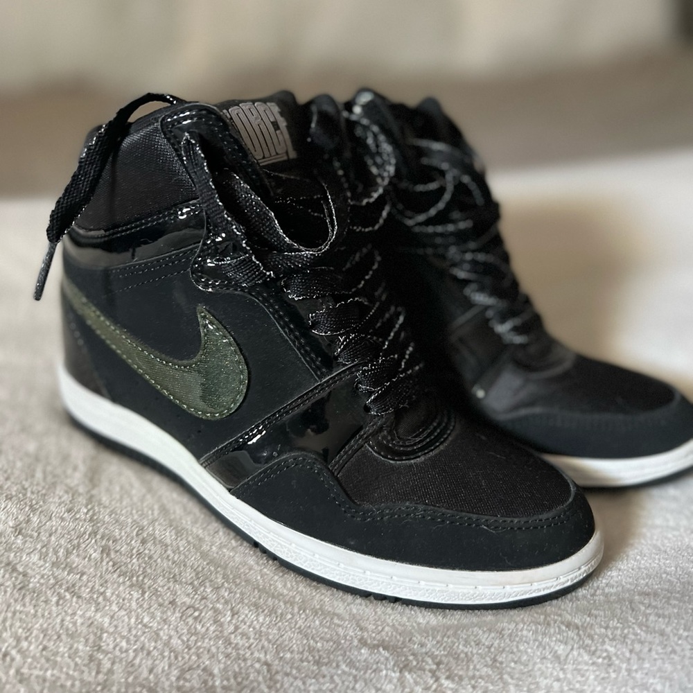 Nike Hightop Sneaker Wedges